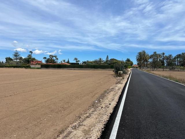 TERRENO EN VENTA EN VALVERDE – CARRETERA DE SANTA POLA photo 0