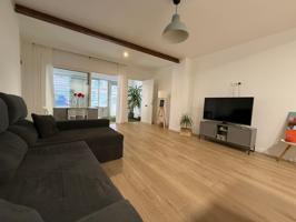 ¡ENCANTADORA PLANTA BAJA REFORMADA!! photo 0