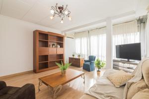 VIVIENDA LUMINOSA PARA DISFRUTAR LA VIDA photo 0