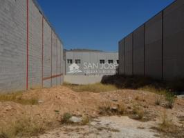 VENTA DE PARCELA INDUSTRIAL EN POLÍGONO DE HONDÓN DE LAS NIEVES-ALICANTE photo 0