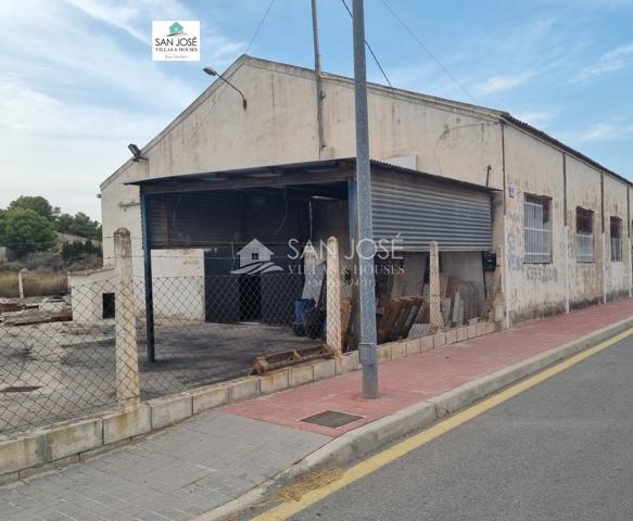 SE VENDE O ALQUILA NAVE INDUSTRIAL EN MONOVAR (ALICANTE) SPAIN photo 0