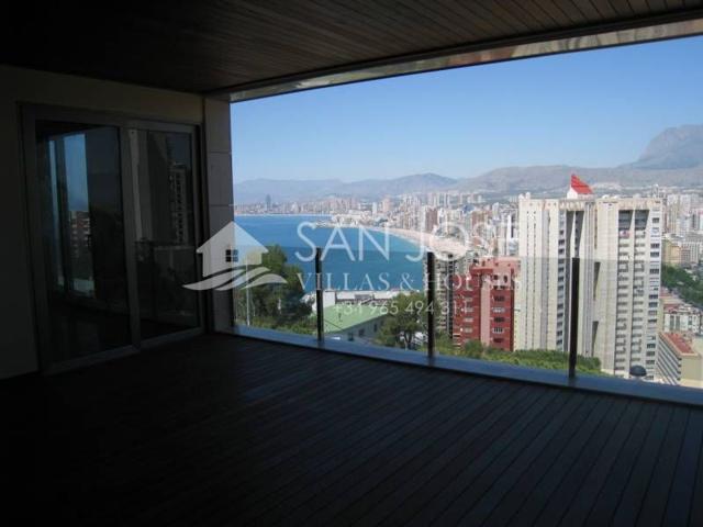 VENTA DE CHALET EN BENIDORM photo 0