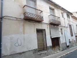 SE VENDE CASA PARA REFORMAR EN EL CENTRO DE ASPE photo 0