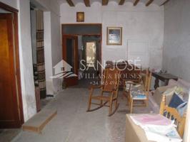 VENTA DE CASA PARA REFORMAR EN BUENA ZONA EN ASPE photo 0