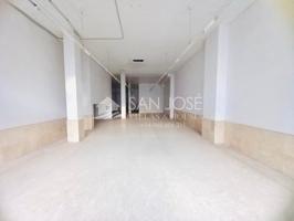 VENTA DE AMPLIO LOCAL COMERCIAL EN EL BARRIO DEL PROGRESO, MURCIA photo 0