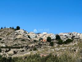 SE VENDE PARCELAMUY CERCA DEL PUEBLO DE MACISVENDA photo 0