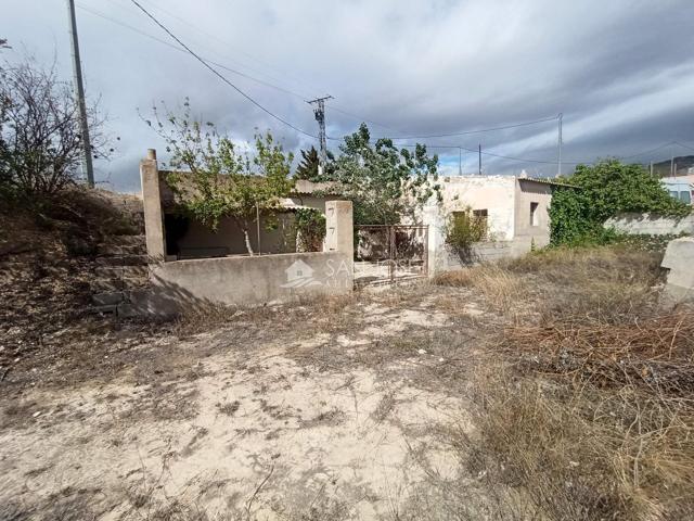 SE VENDE CASA CUEVA CON TERRENO photo 0