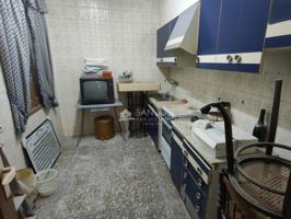 SE VENDE CASA PARA REFORMAR EN EL CENTRO DE ASPE photo 0