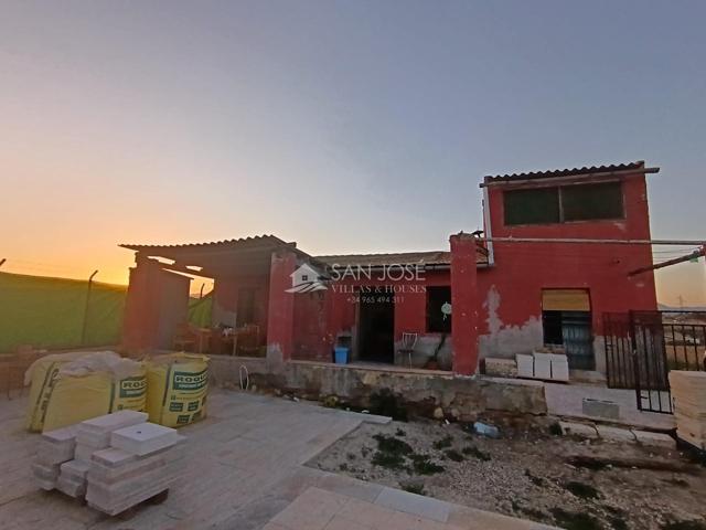 VENTA DE BONITA CASA DE CAMPO EN ASPE, ZONA HUERTA MAYOR photo 0
