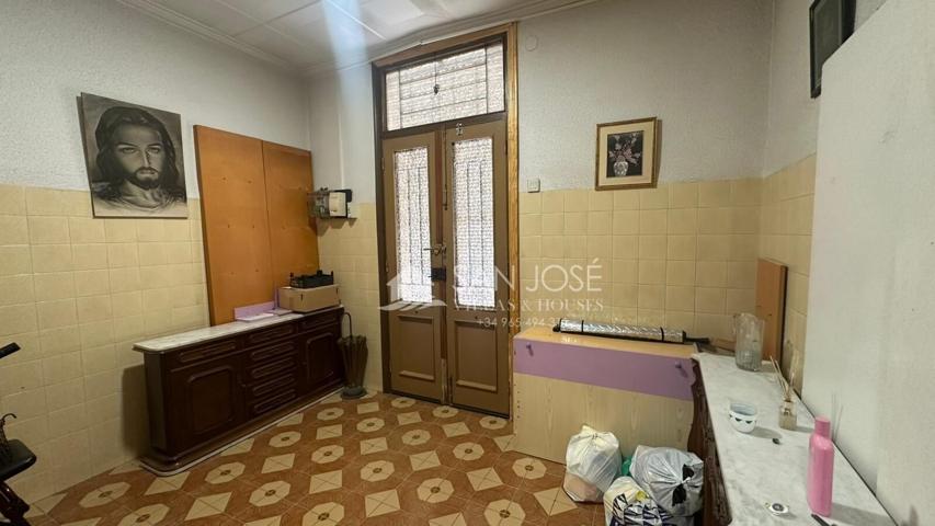 VENTA DE CASA EN ASPE PARA REFORMAR photo 0