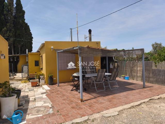 SE VENDE CASA DE CAMPO CERCA DE ASPE photo 0