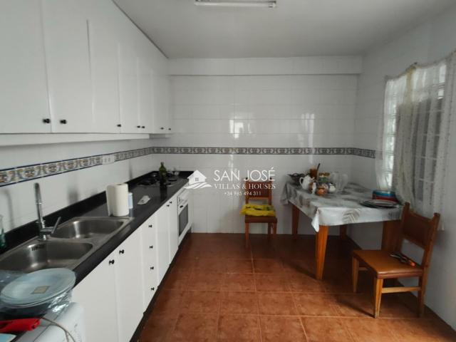 SE VENDE CASA EN BUEN ESTADO Y BUENA ZONA EN ASPE photo 0
