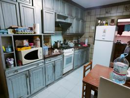 SE VENDE PISO EN PLENO CENTRO DE ASPE photo 0