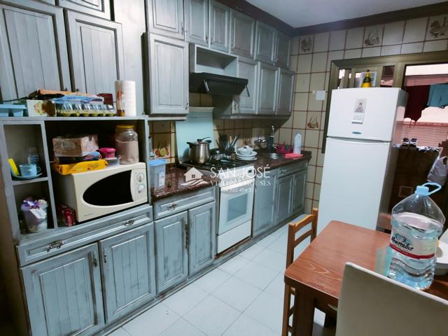 SE VENDE PISO EN PLENO CENTRO DE ASPE photo 0