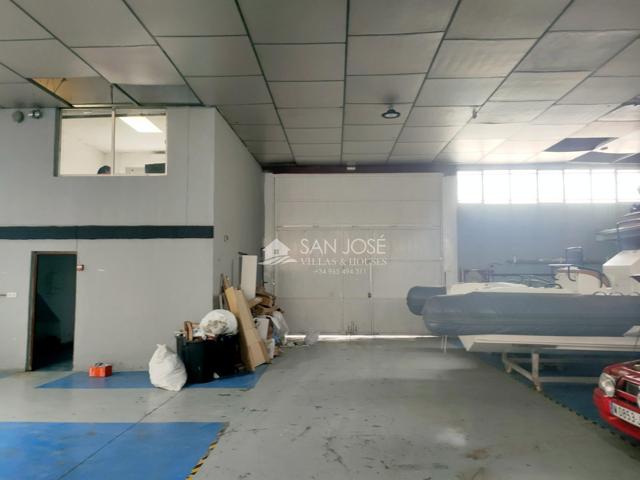 SE ALQUILA UNA PARTE DE NAVE DE 500 METROS CON LUZ DE PLACAS SOLARES PARA ALMACEN EN ASPE photo 0