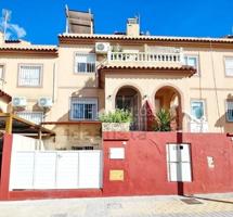 SE VENDE PRÁCTICO BUNGALOW ADOSADO EN MONFORTE DEL CID ZONA MONTECID photo 0