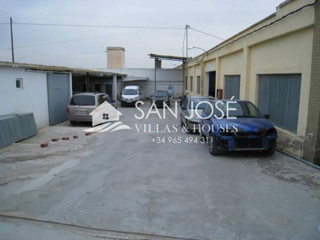 SE VENDE NAVE INDUSTRIAL EN ASPE photo 0