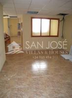 Inmobiliaria San Jose Villas and Houses vende oficina en Aspe photo 0