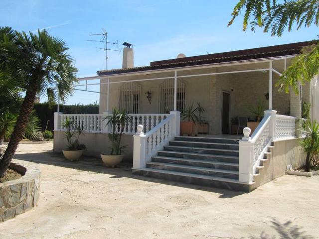 FANTASTICO CHALET EN VENTA EN NOVELDA ZONA EL PLA photo 0