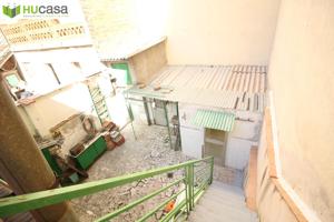 ¡¡OPORTUNIDAD!! ¡¡CASA INDEPENDIENTE EN EL CENTRO DE SANTA BARBARA, IDEAL PARA INVERSORES 129.000€!! photo 0