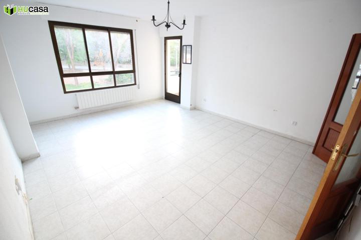 ST. BARBARA, ZONA DE LA DESPENSA, 4 DORM., 2 BAÑOS, GARAJE, TRASTERO, INMEJORABLE UBICACION 215.000€ photo 0