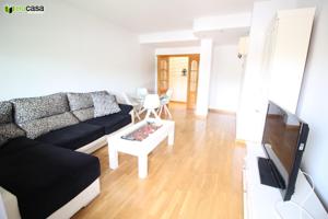 ¡¡OPORTUNIDAD - POLIGONO - 3 DORM., 2 BAÑOS, PISCINA COMUNITARIA, BUENA UBICACION 900€!! photo 0