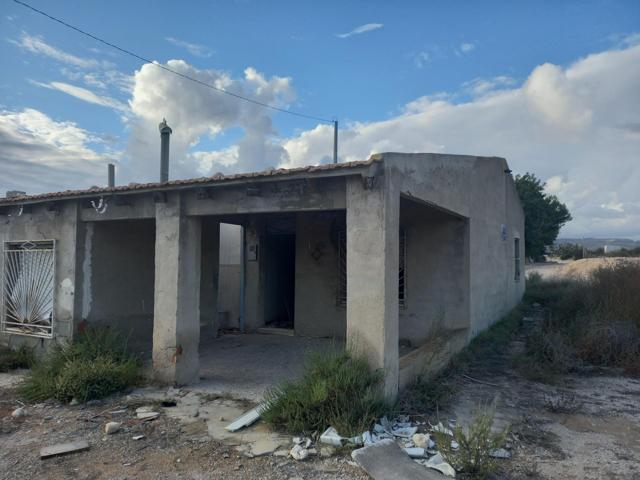 CASA DE CAMPO PARA REFORMAR CON TERRENO ZONA DE MATOLA photo 0