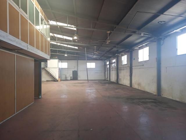SE ALQUILA NAVE photo 0