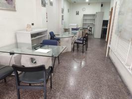 ¡Gran oportunidad en el centro de Elche! Se alquila o traspasa local comercial acondicionado photo 0