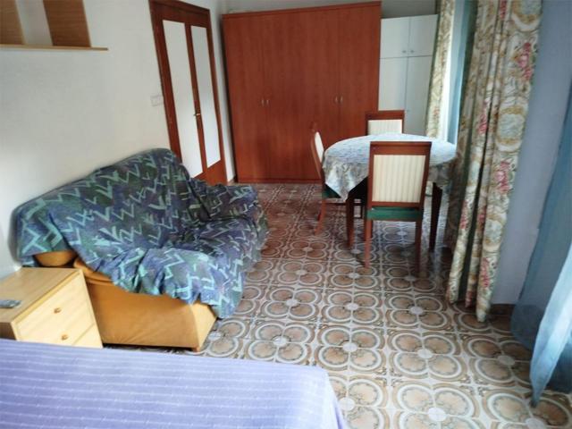 🌟 Piso en venta cercano al centro de Elche – Amplio y bien ubicado 🏡 photo 0