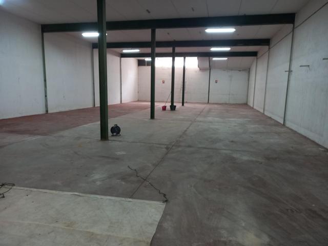 SE ALQUILA NAVE photo 0