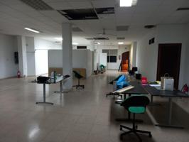 SE ALQUILA LOCAL photo 0