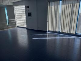 SE ALQUILA LOCAL photo 0