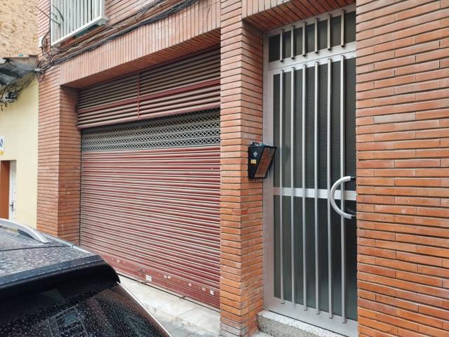 SE VENDE CON DESPACHOS , ASEOS , A-A , ALMACEN , LISTO PARA EMPEZAR A FUNCIONAR photo 0