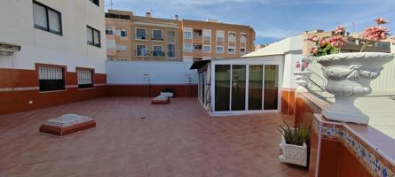 SE VENDE PISO - JUNTO HOSPITAL - ASCENSOR - LISTO PARA VIVIR - TERRAZA** 🔑 photo 0