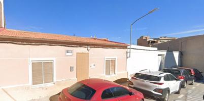 SE VENDE CASA DE PUEBLO ,CON PATIO GRANDE photo 0