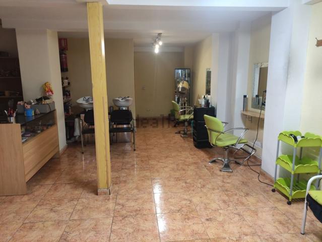 SE VENDE LOCAL PELUQUERIA , FRENTE HOSPITAL, LISTO PARA EMPEZAR photo 0