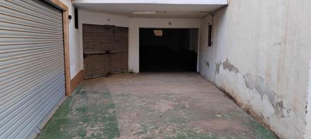 se vende garaje en muy buena zona de torrevieja photo 0