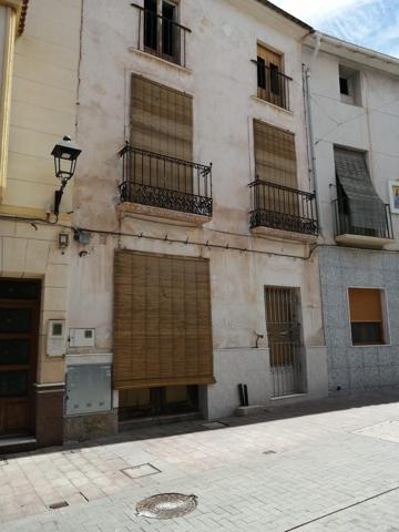 SE VENDE CASA DE PUEBLO A 15 MINUTOS DE ALICANTE EN MUY BUENA ZONA photo 0