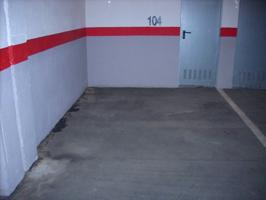 SE VENDE PLAZA DE GARAJE CERCA DE HOSPITAL photo 0