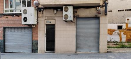 SE VENDE LOCAL - CENTRICO - IDEAL PARA HOSTELERIA photo 0