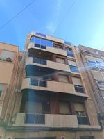 SE ALQUILA PISO - SIN MUEBLES - ZONA CAROLINAS - LISTO PARA VIVIR photo 0