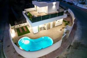 VILLA PROXIMA A CAMPO DE GOLF photo 0