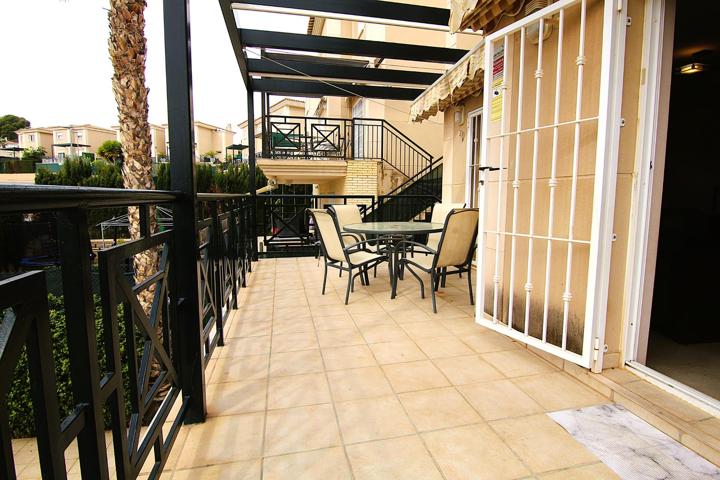 CHALET EN VENTA DE 5 DORMITORIOS EN LA NUCÍA photo 0