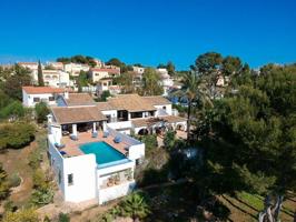 ✓Villa Amplia de Estilo Rústico con Piscina en Calpe, Costa Blanca. photo 0