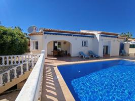 ▷Villa de Una Sola Planta con Piscina en Moraira, Costa Blanca photo 0