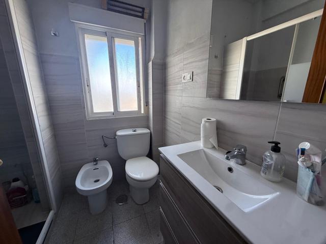 AMPLIO PISO EN CAROLINAS photo 0