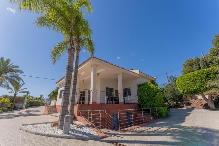 FANTASTICA VILLA DE 500 m2 CONSTRUIDOS PEÑA DE LAS AGUILAS SUELO URBANO photo 0