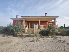 CHALET UNIFAMILIAR EN ZONA CACHAP - DERRAMADOR, CREVILLENTE. photo 0