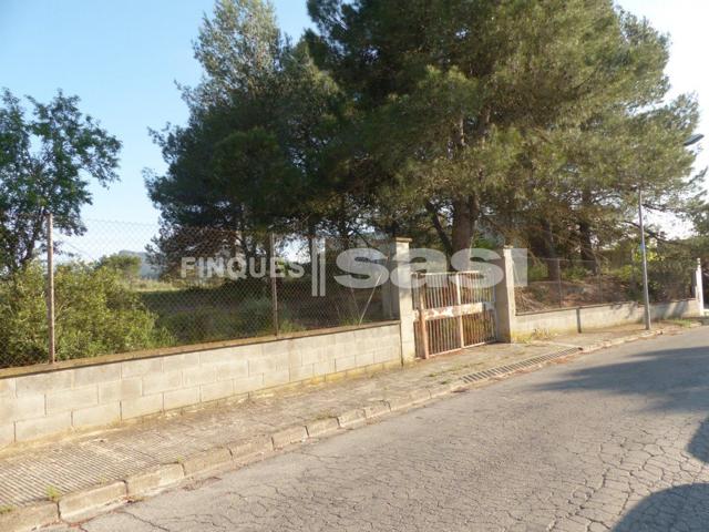 PARCELA EN SESOLIVERES DE 800 M2, PLANA, EN LA MEJOR ZONA POR 150.000 EUR photo 0